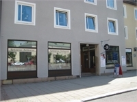 Image missing alt text